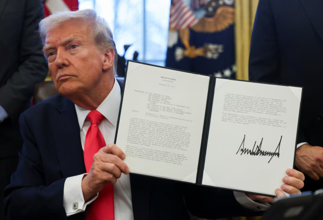 Trump signs healthcare price transparency executive order